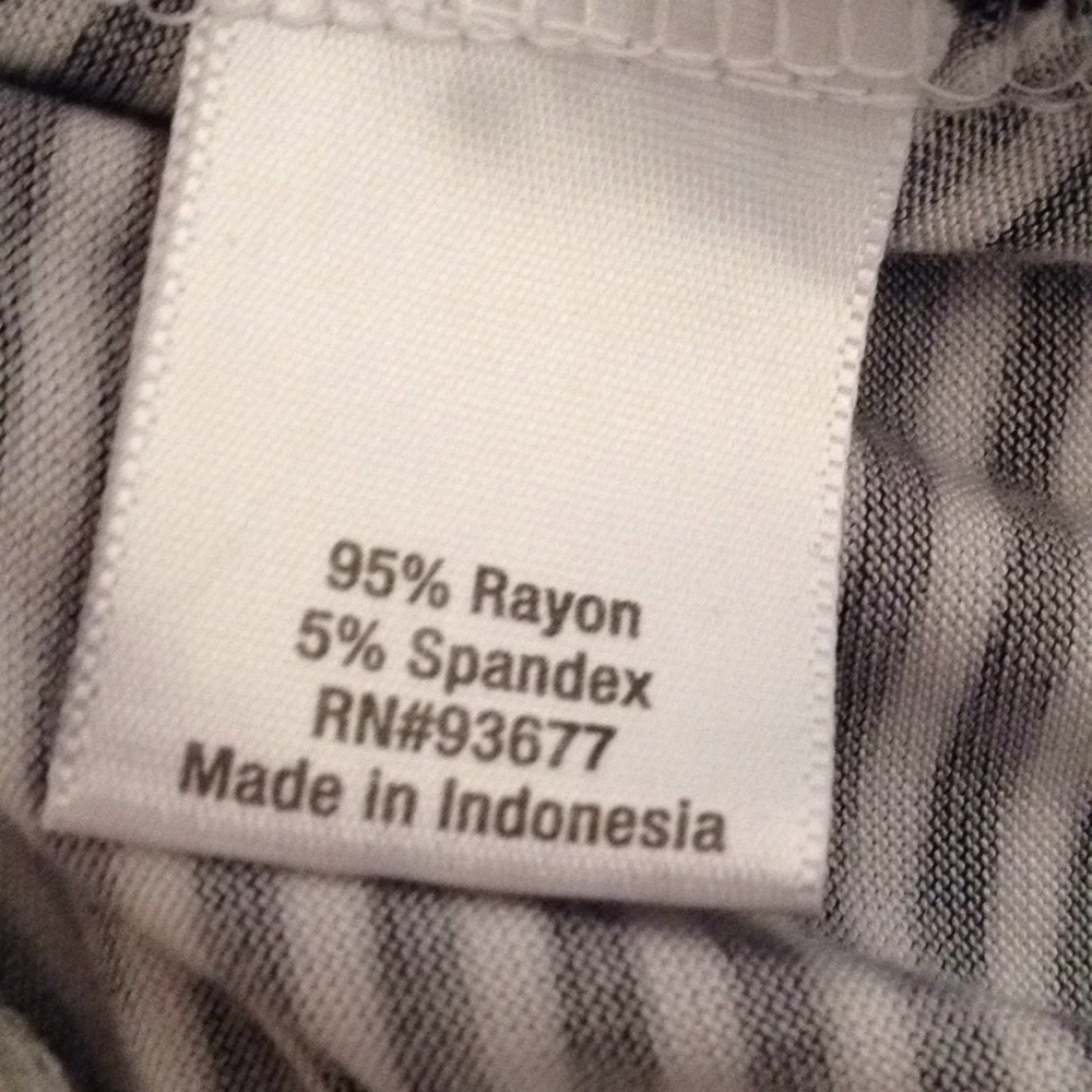 Printed Strip Mini Skirt - Picture 6 of 8